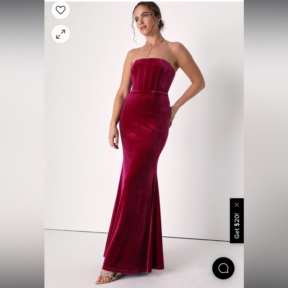 Beautiful velvet magenta gown. New with tags.